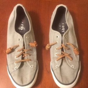 Sperry tennis shoes